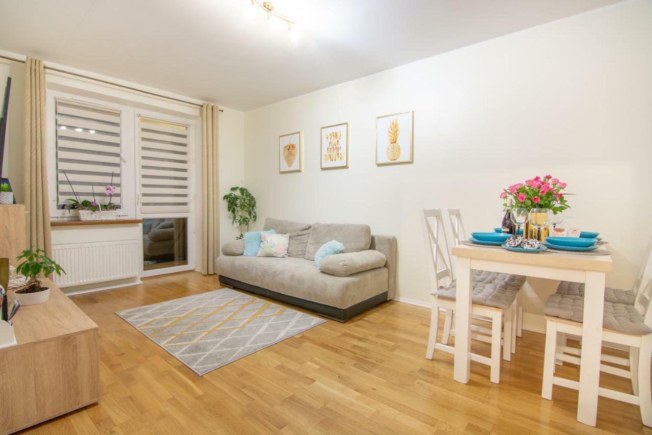 Apartament Optima Ustrzyki Dolne Zewnętrze zdjęcie